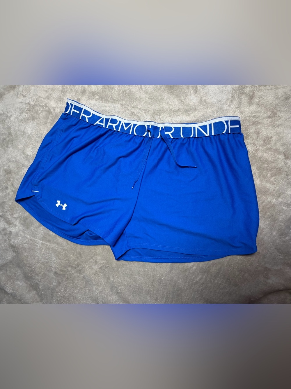 Under Armour Women's HeatGear Running Shorts NWT Size XL 2014